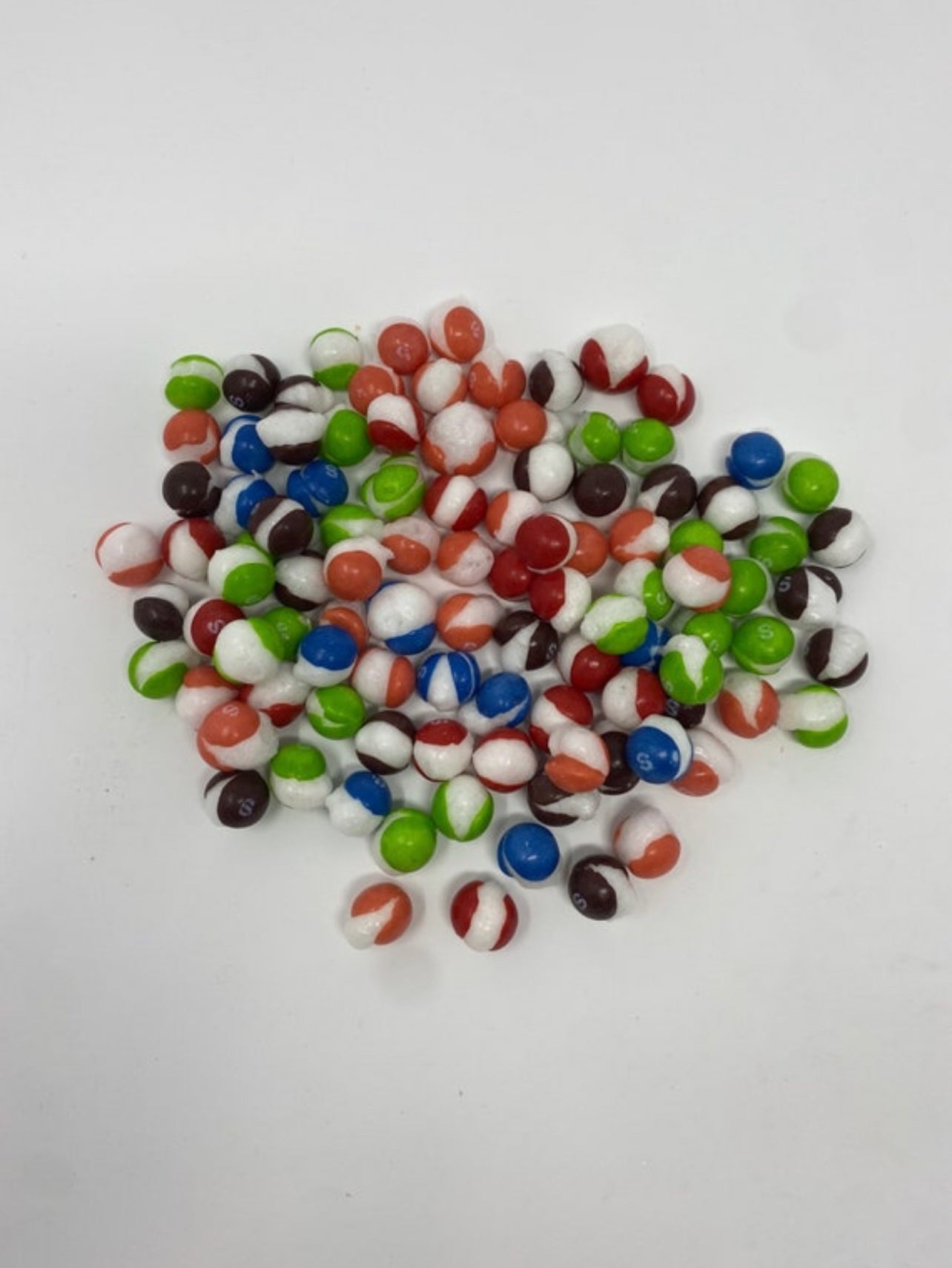 Freeze Dried Berry Crunchies | SweetyTreatyCo