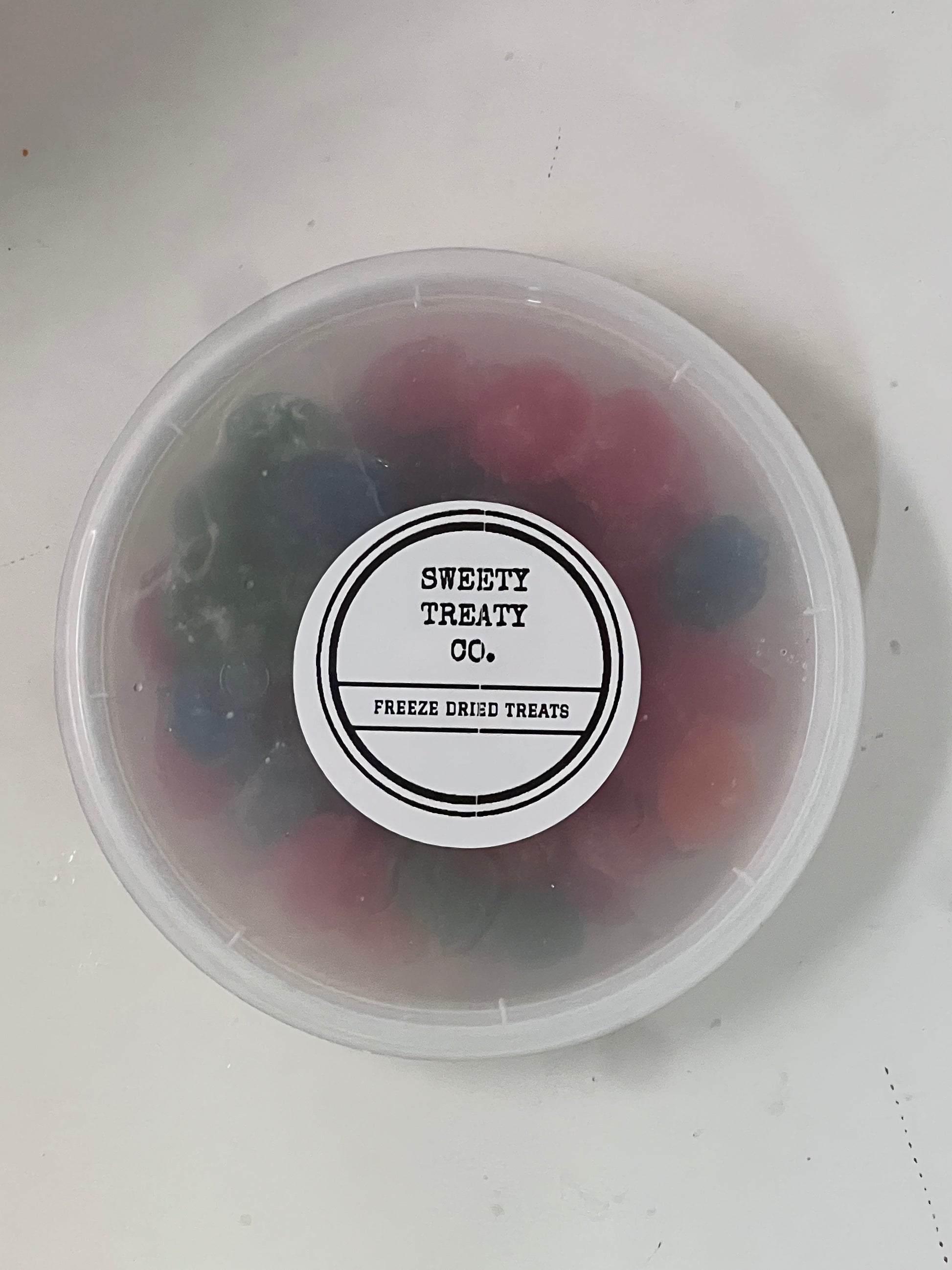 Sweet and sour gushers | Sweety Treaty Co