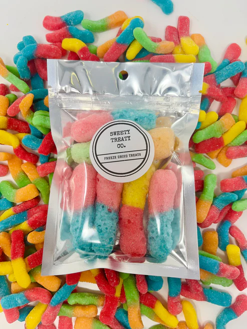 Freeze dried sour worms